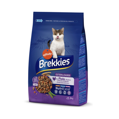 Сухий корм для дорослих стерилізованих котів Brekkies Cat Sterilized (з куркою) - 3 кг