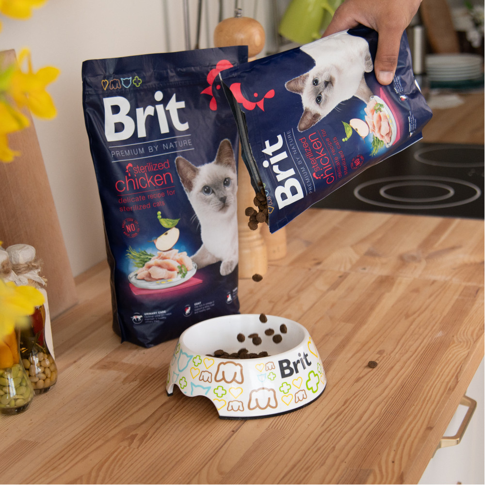 Сухой корм Brit Premium by Nature Cat Sterilised для стерилизованных кошек с курицей  300 (г)