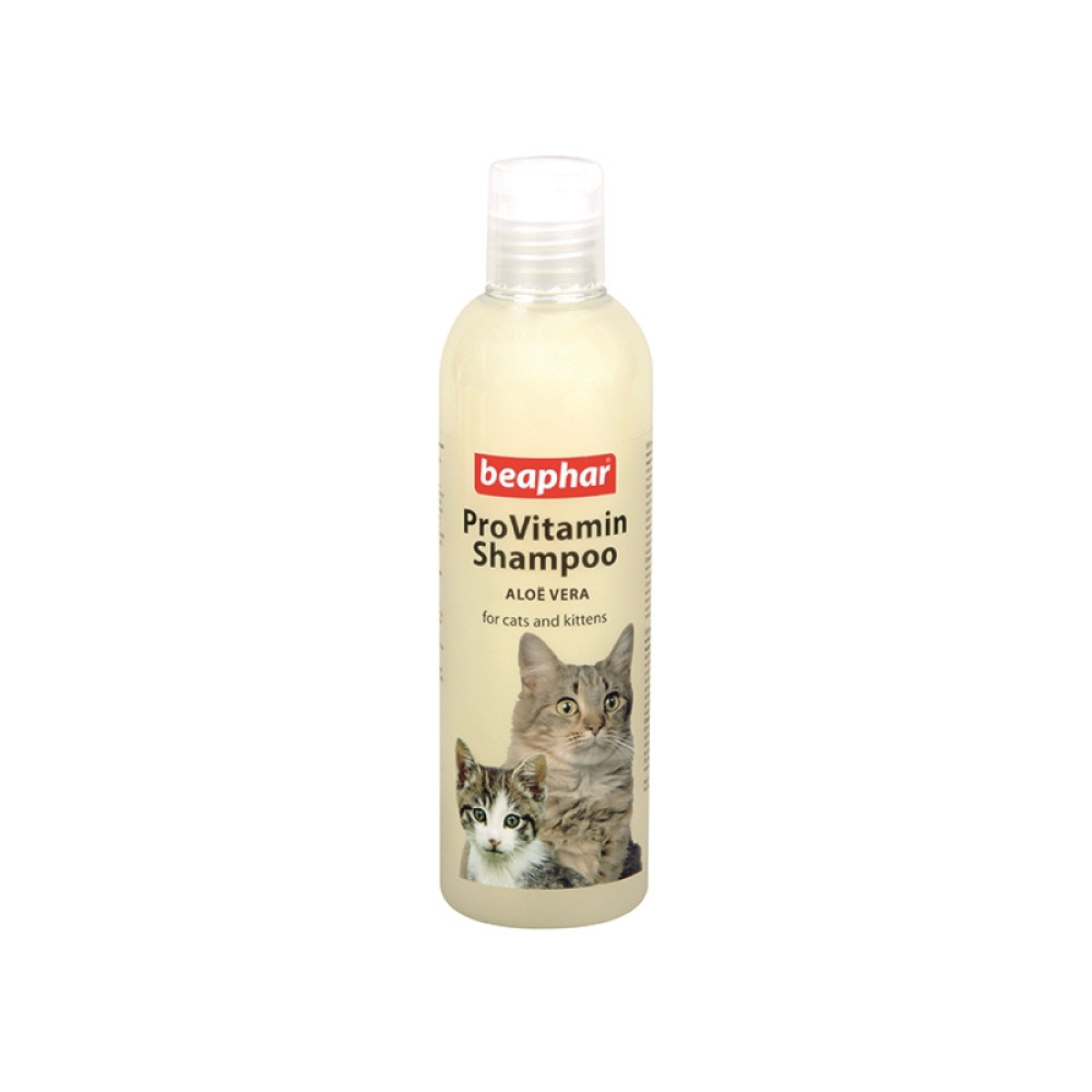 Шампунь для кошек и котят с чувствительной кожей Beaphar Pro Vitamin Shampoo Aloe Vera 250 мл